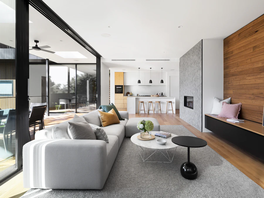 Renovasi Kantor Pusat BPR Artha — interior fit-out di Surabaya