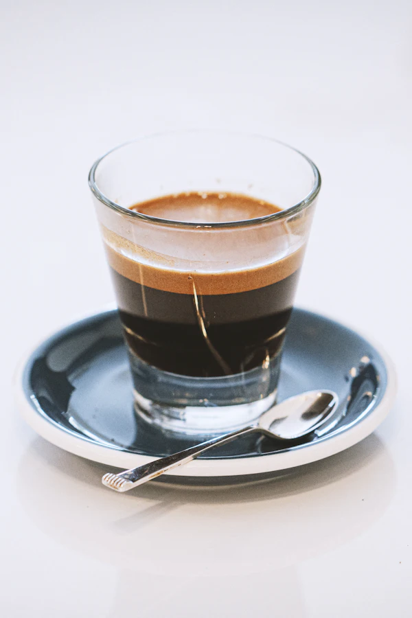 Sajian espresso SERUPUT