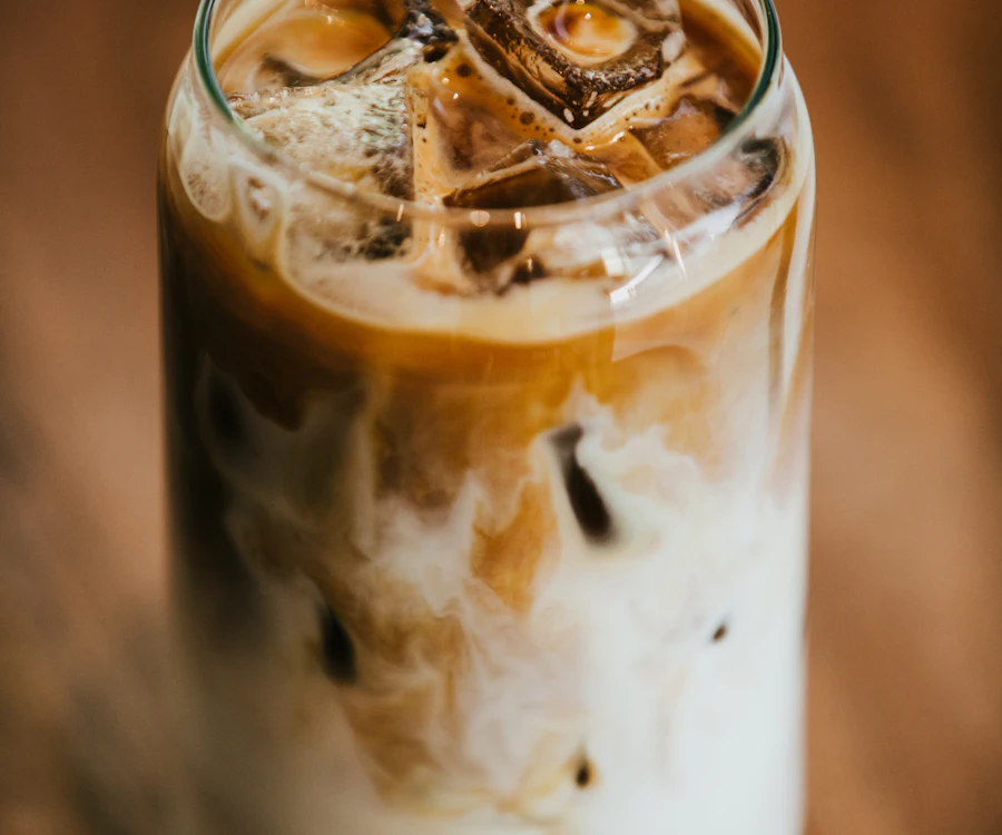 Es kopi susu gula aren SERUPUT
