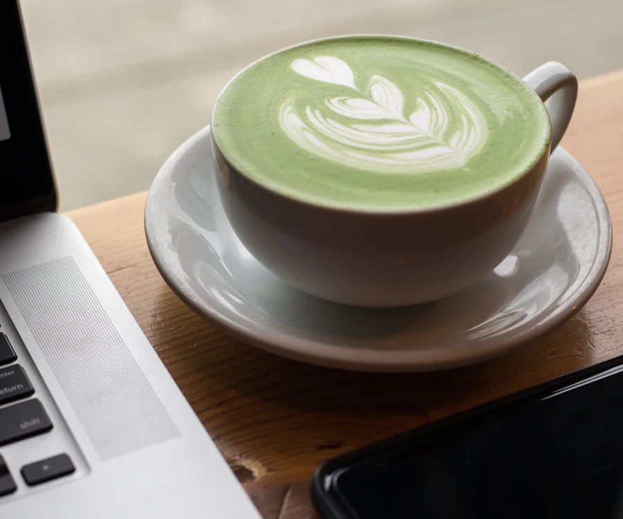 Matcha latte SERUPUT